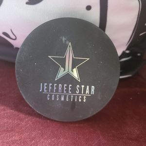 Jeffree Star Manny Eclipse Highlighter